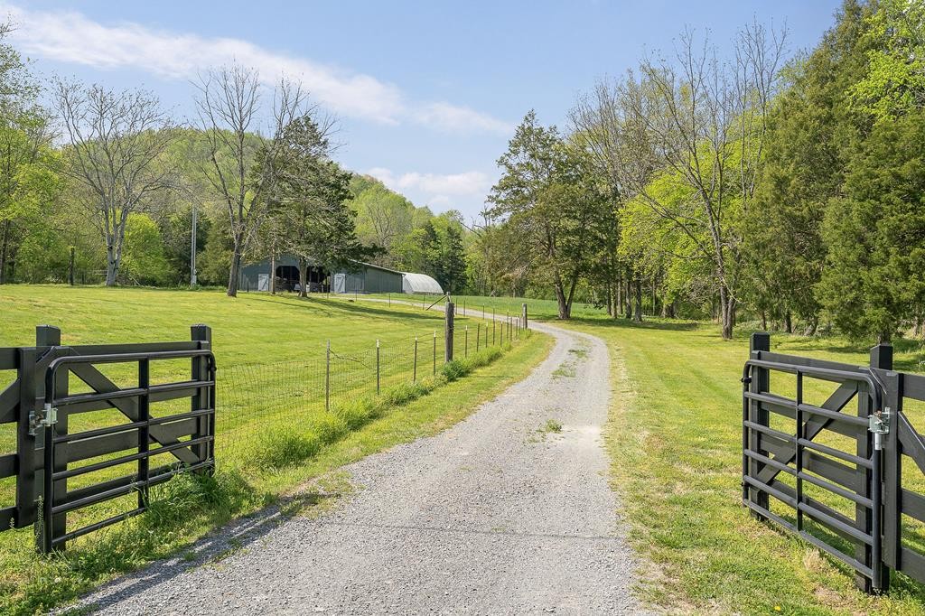 3731 Big Bottom Road Whitleyville, TN 38588 - Photo 34 of 58