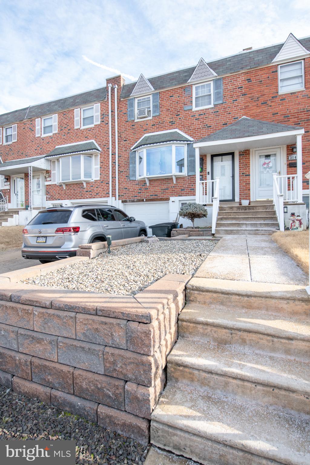 3141 Belgreen Road Philadelphia, PA 19154 - Photo 3 of 51 Front
