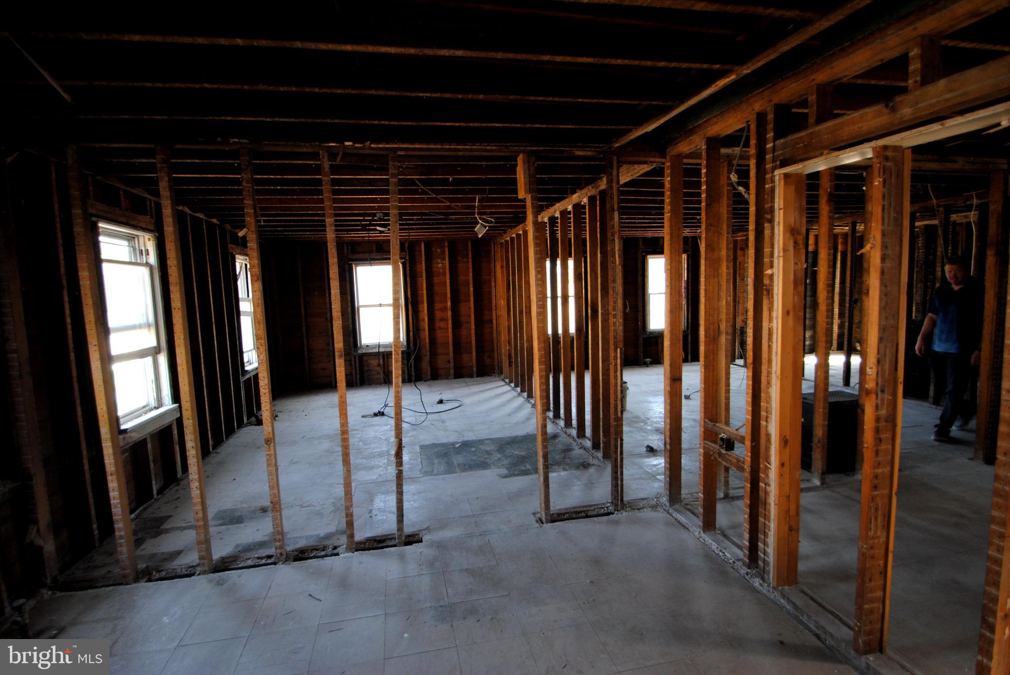 202 Foundry Street Florence, NJ 08518 - Photo 4 of 8