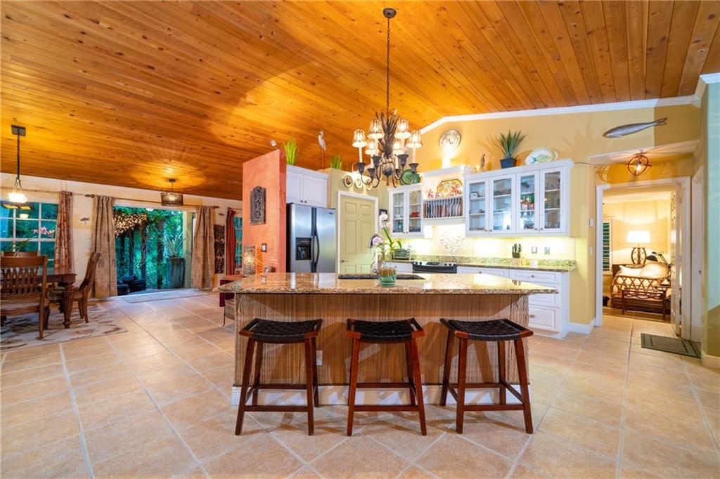 1075 Southeast Salerno Road Stuart, FL 34997 - Photo 10 of 41 Gallery Image 10