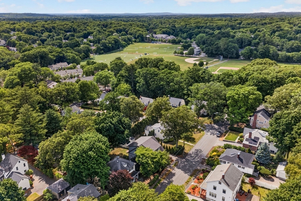20 Hill Top Road Wellesley, MA 02482 - Photo 20 of 23
