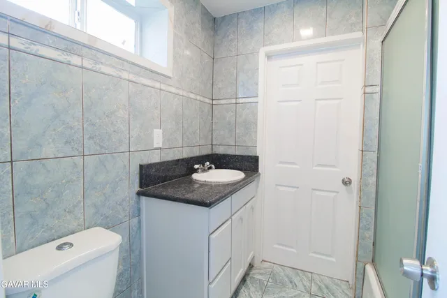 $3,300 | 6119 Prospect Avenue, Maywood, CA 90270