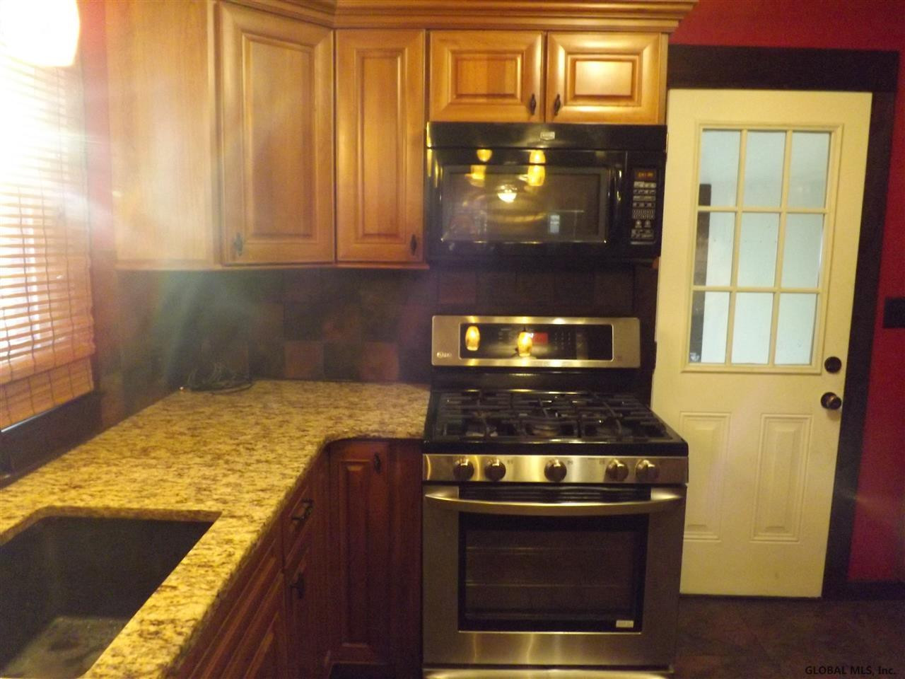37 Osborne Road Colonie, NY 12205 - Photo 9 of 20 Photo 10