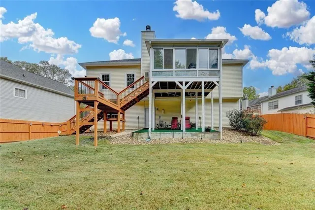 $422,500 | 5166 Thorin Oak Circle, Sugar Hill, GA 30518