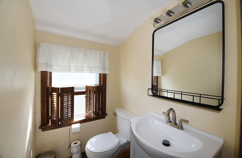 74 Moncrief Road Rockland, MA 02370 - Photo 18 of 26 Gallery Image 18