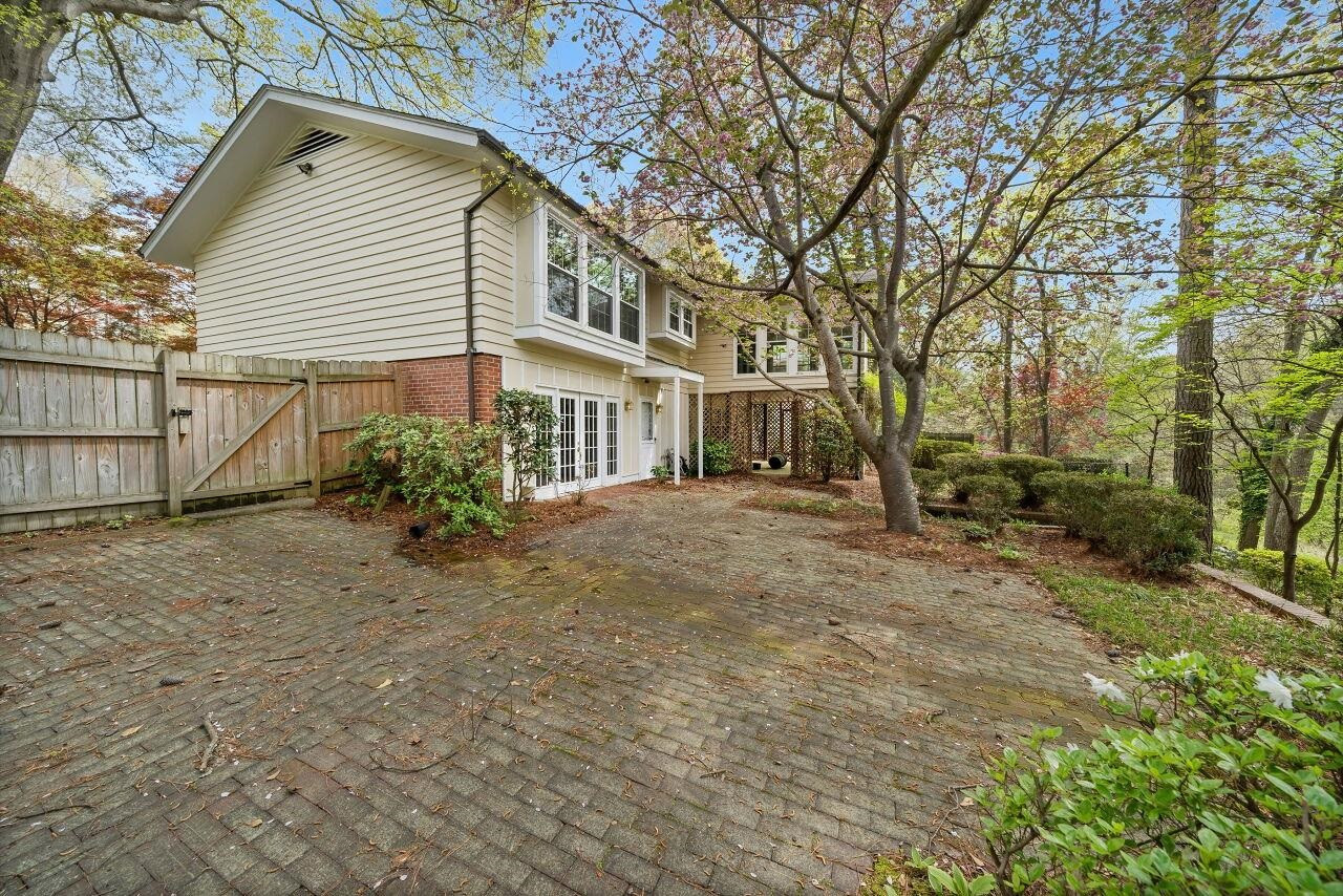 100 East Drewry Lane Raleigh, NC 27609 - Photo 14 of 18 Photo 14