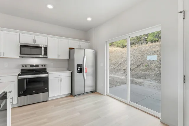 $469,995 | 5177 East McKinnon Lane, Spokane, WA 99217