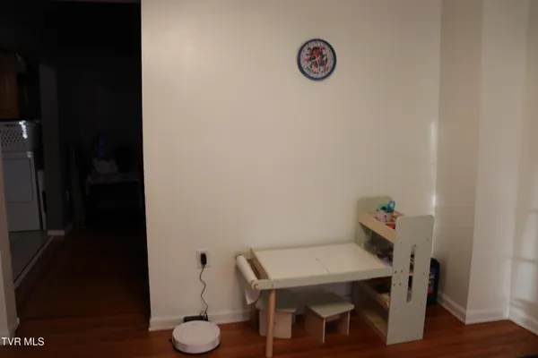 $114,900 | 127 Brown Street, Appalachia, VA 24216