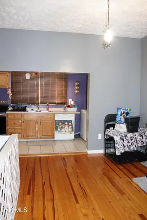 $114,900 | 127 Brown Street, Appalachia, VA 24216