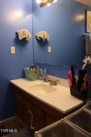 $114,900 | 127 Brown Street, Appalachia, VA 24216