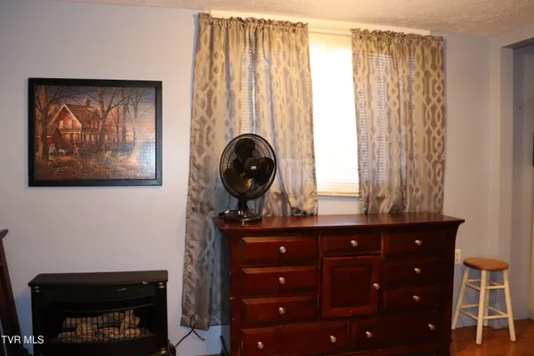 $114,900 | 127 Brown Street, Appalachia, VA 24216