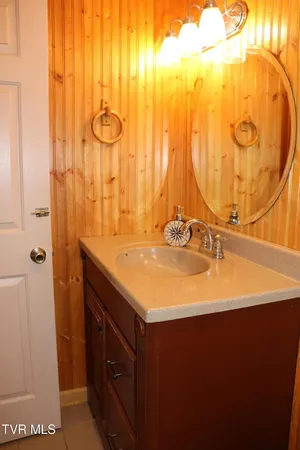 $114,900 | 127 Brown Street, Appalachia, VA 24216