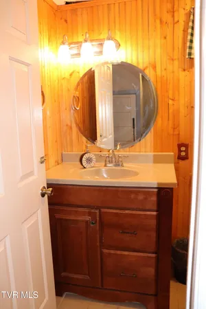 $114,900 | 127 Brown Street, Appalachia, VA 24216