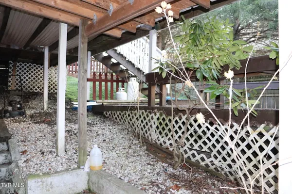 $114,900 | 127 Brown Street, Appalachia, VA 24216