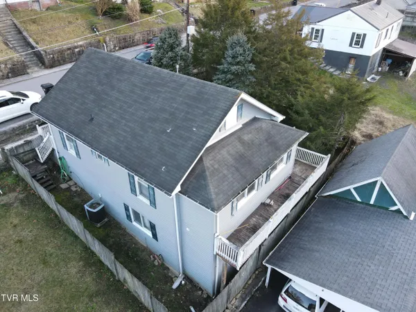 $114,900 | 127 Brown Street, Appalachia, VA 24216