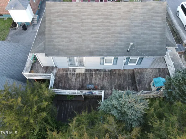 $114,900 | 127 Brown Street, Appalachia, VA 24216