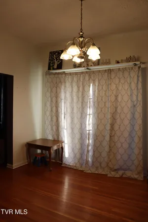 $114,900 | 127 Brown Street, Appalachia, VA 24216