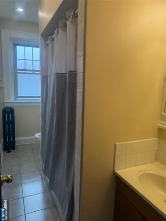 $1,950 | 241-245 Kearny Avenue, Unit 6, Kearny, NJ 07032