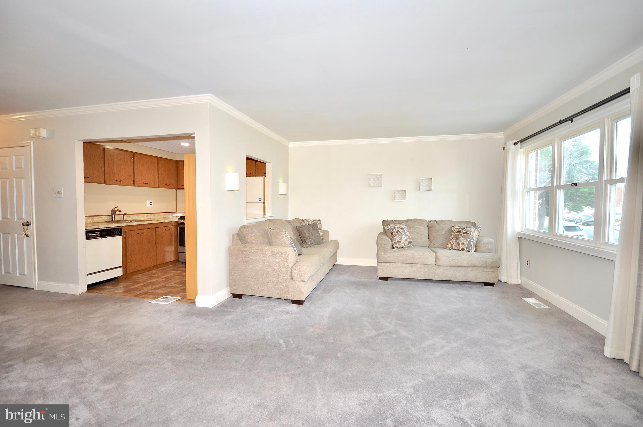 3532 Brookview Road Philadelphia, PA 19154 - Photo 6 of 33 Gallery Image 6