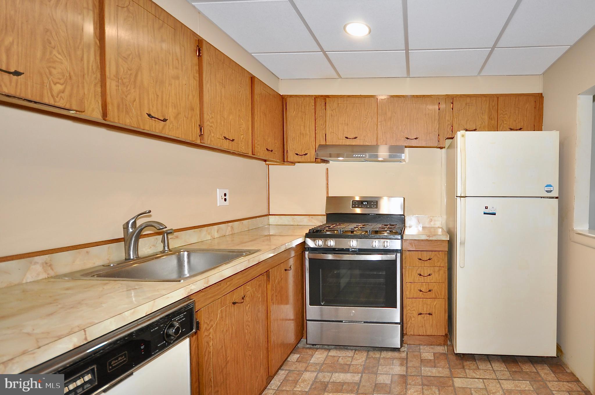 3532 Brookview Road Philadelphia, PA 19154 - Photo 7 of 33 Gallery Image 7