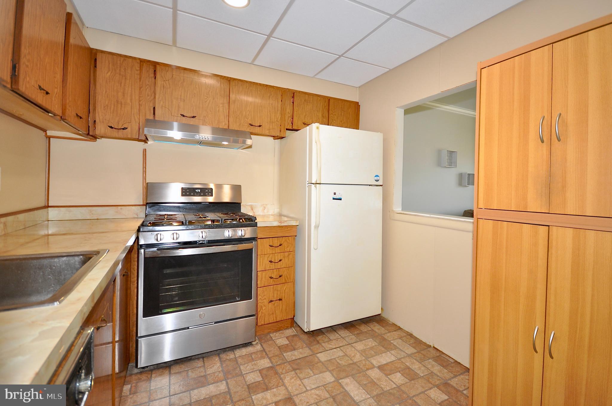 3532 Brookview Road Philadelphia, PA 19154 - Photo 8 of 33 Gallery Image 8