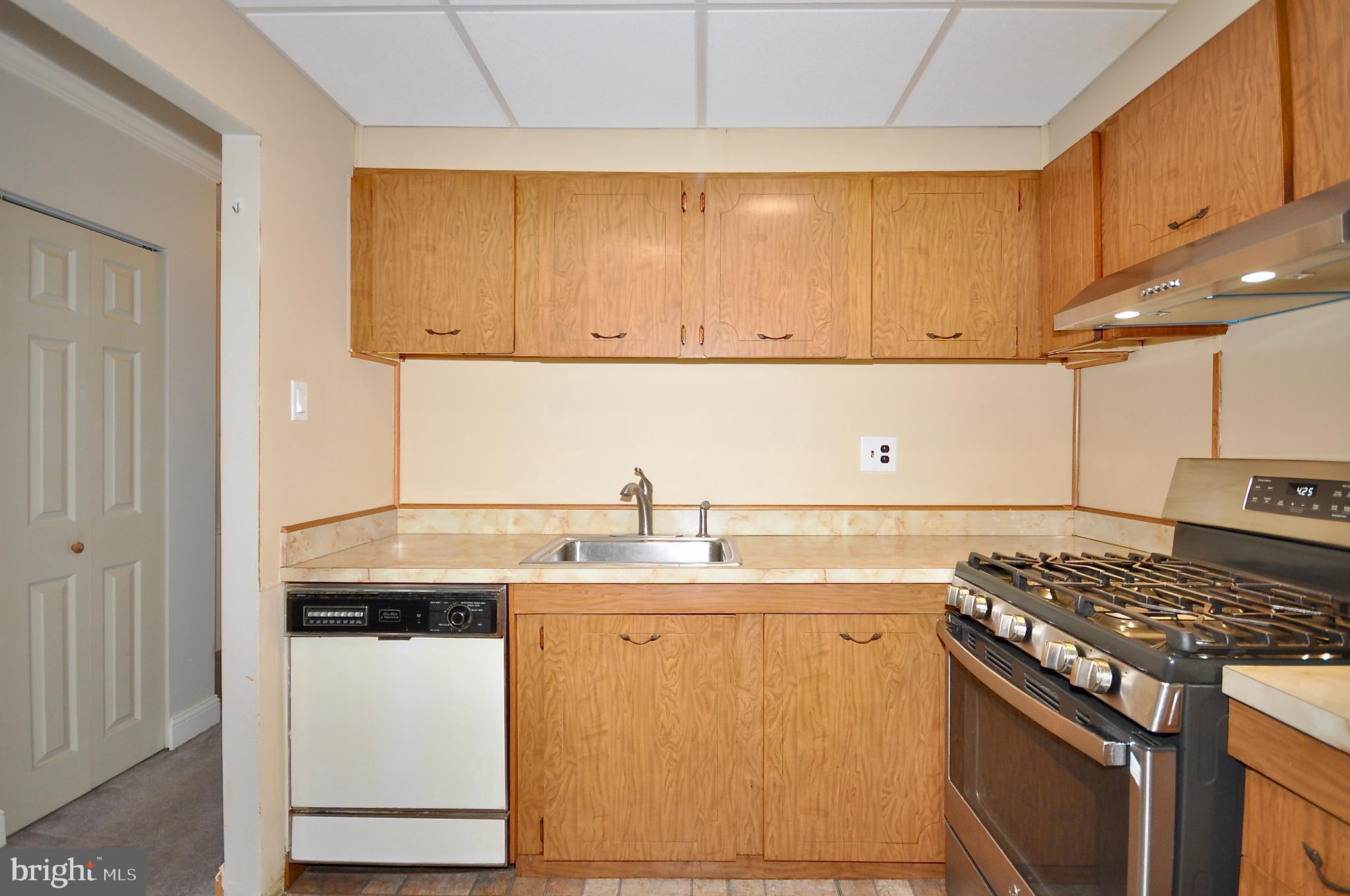 3532 Brookview Road Philadelphia, PA 19154 - Photo 9 of 33 Gallery Image 9