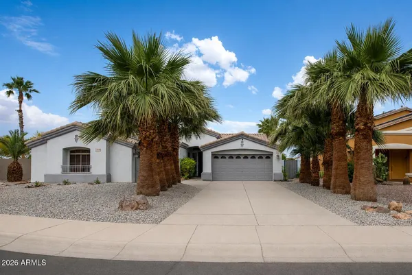 $615,000 | 3718 South Seton Avenue, Gilbert, AZ 85297