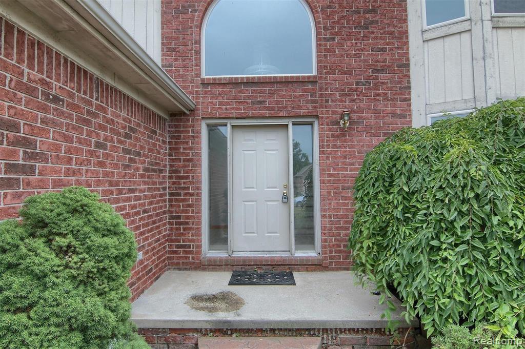 29158 Rachid Lane Chesterfield, MI 48047 - Photo 3 of 37