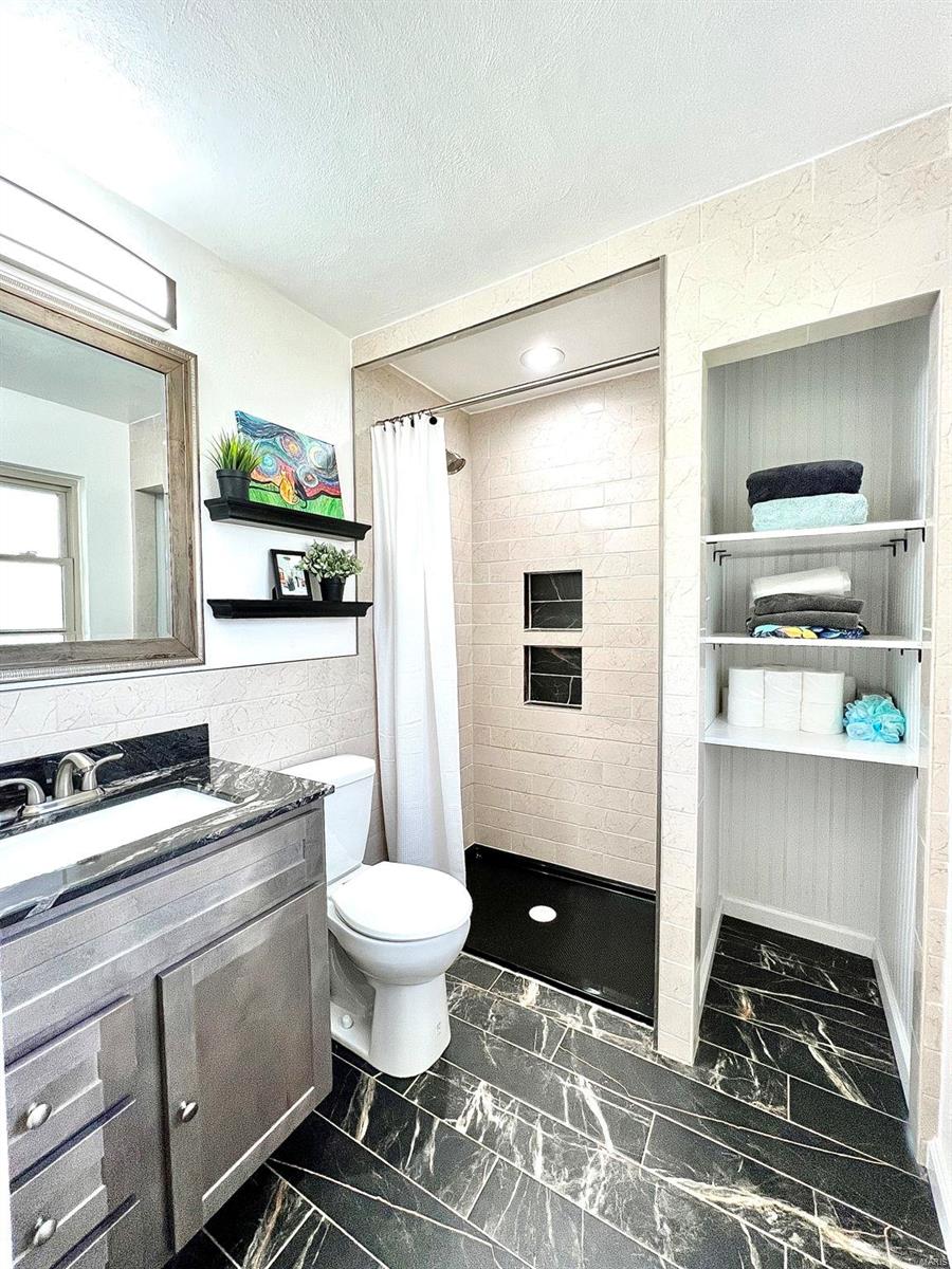 661 Lind Road St. Louis, MO 63125 - Photo 15 of 32