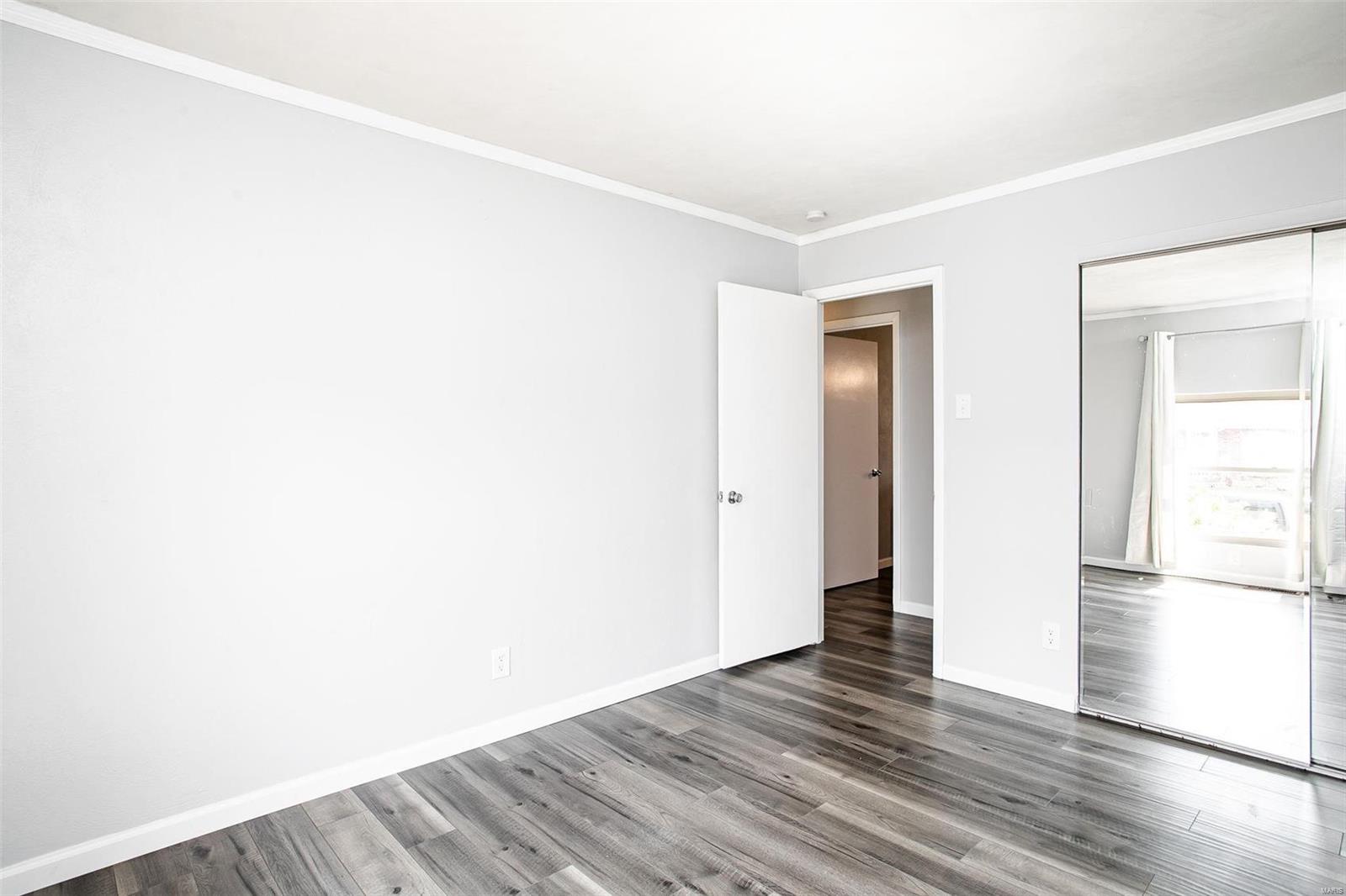 661 Lind Road St. Louis, MO 63125 - Photo 19 of 32