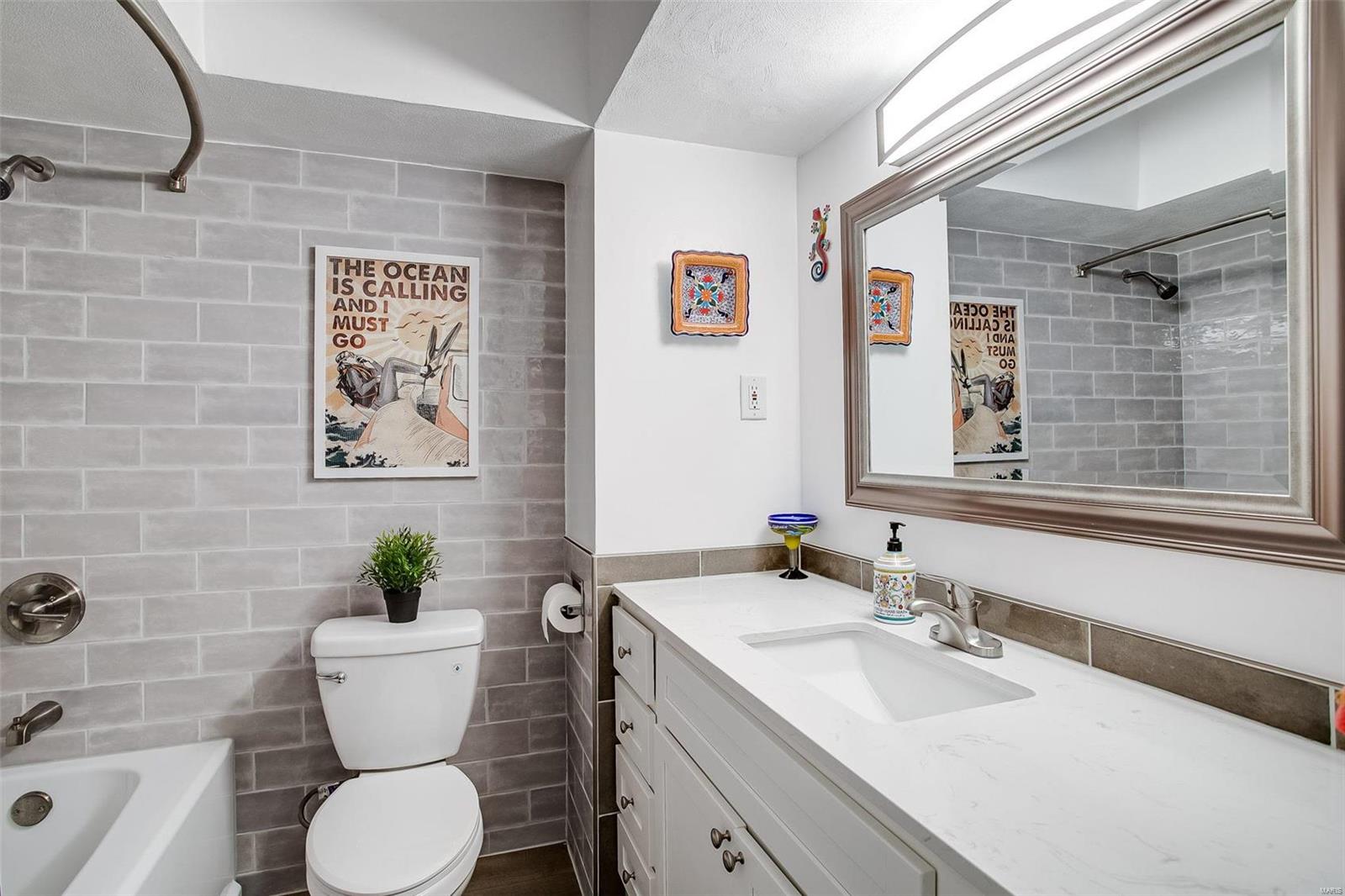 661 Lind Road St. Louis, MO 63125 - Photo 20 of 32