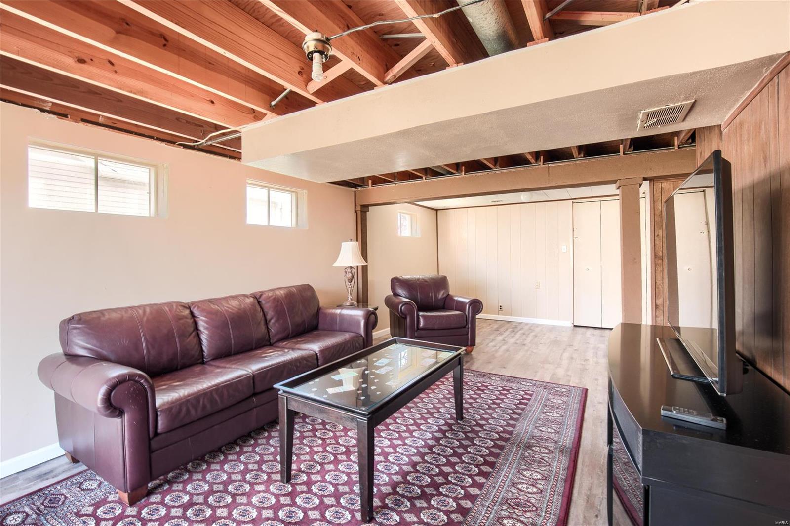 661 Lind Road St. Louis, MO 63125 - Photo 23 of 32