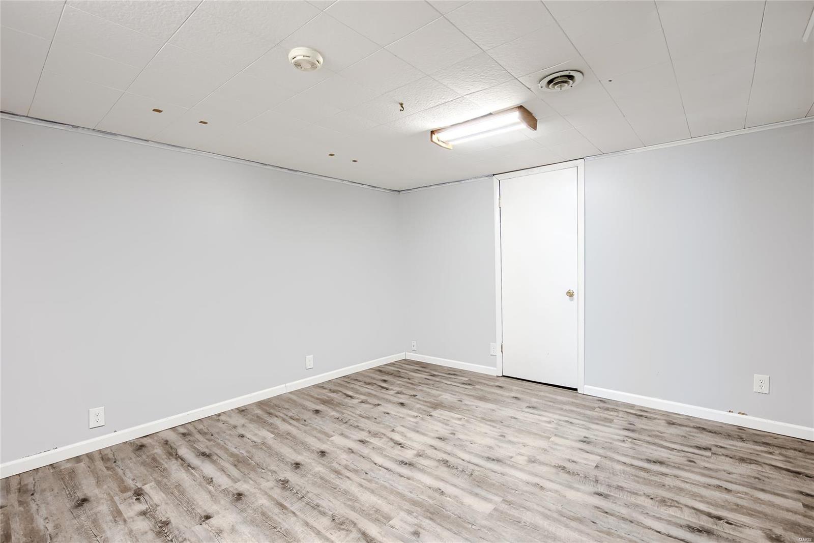 661 Lind Road St. Louis, MO 63125 - Photo 26 of 32