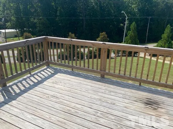 $1,975 | 511 Autumn Cure Court, Fuquay-Varina, NC 27526