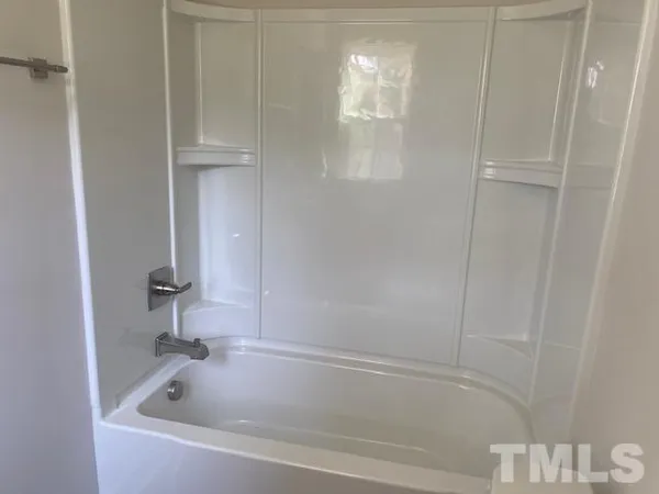 $1,975 | 511 Autumn Cure Court, Fuquay-Varina, NC 27526