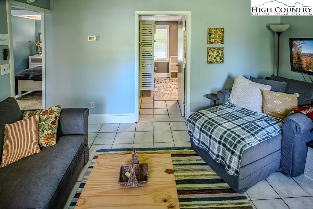 450 Arnett Road Banner Elk, NC 28604 - Photo 6 of 16 Gallery Image 6