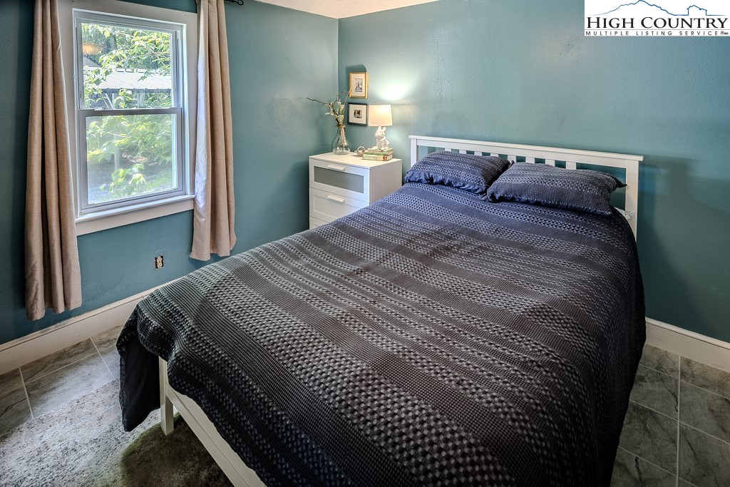 450 Arnett Road Banner Elk, NC 28604 - Photo 7 of 16 Gallery Image 7