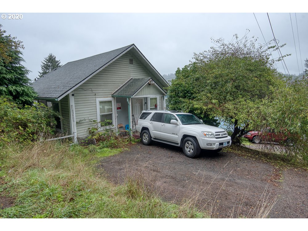 63506 Second St Loop Coos Bay, OR 97420 - Photo 2 of 18