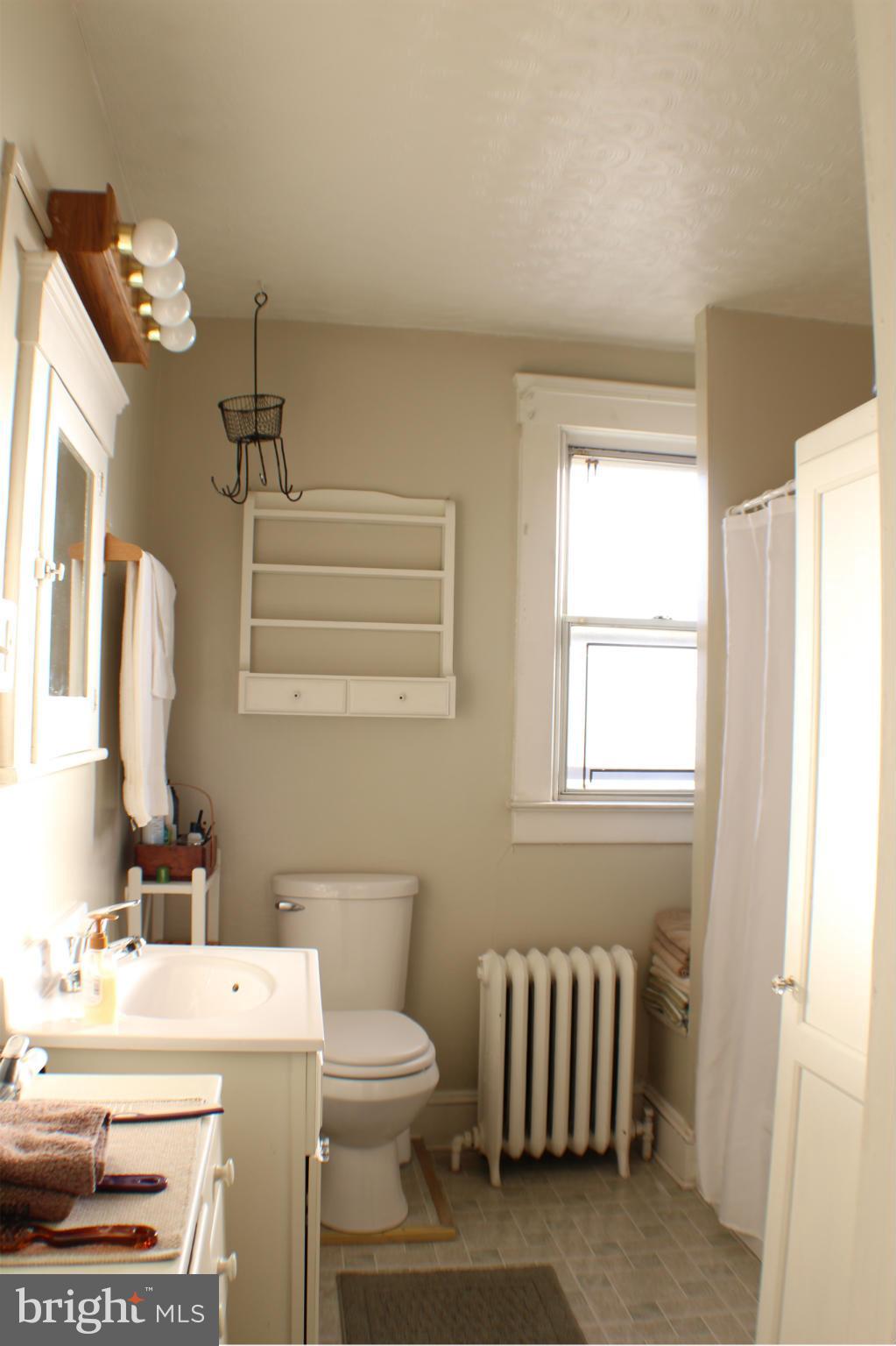 4104 Ritchie Highway Baltimore, MD 21225 - Photo 16 of 28 Bath (Master)