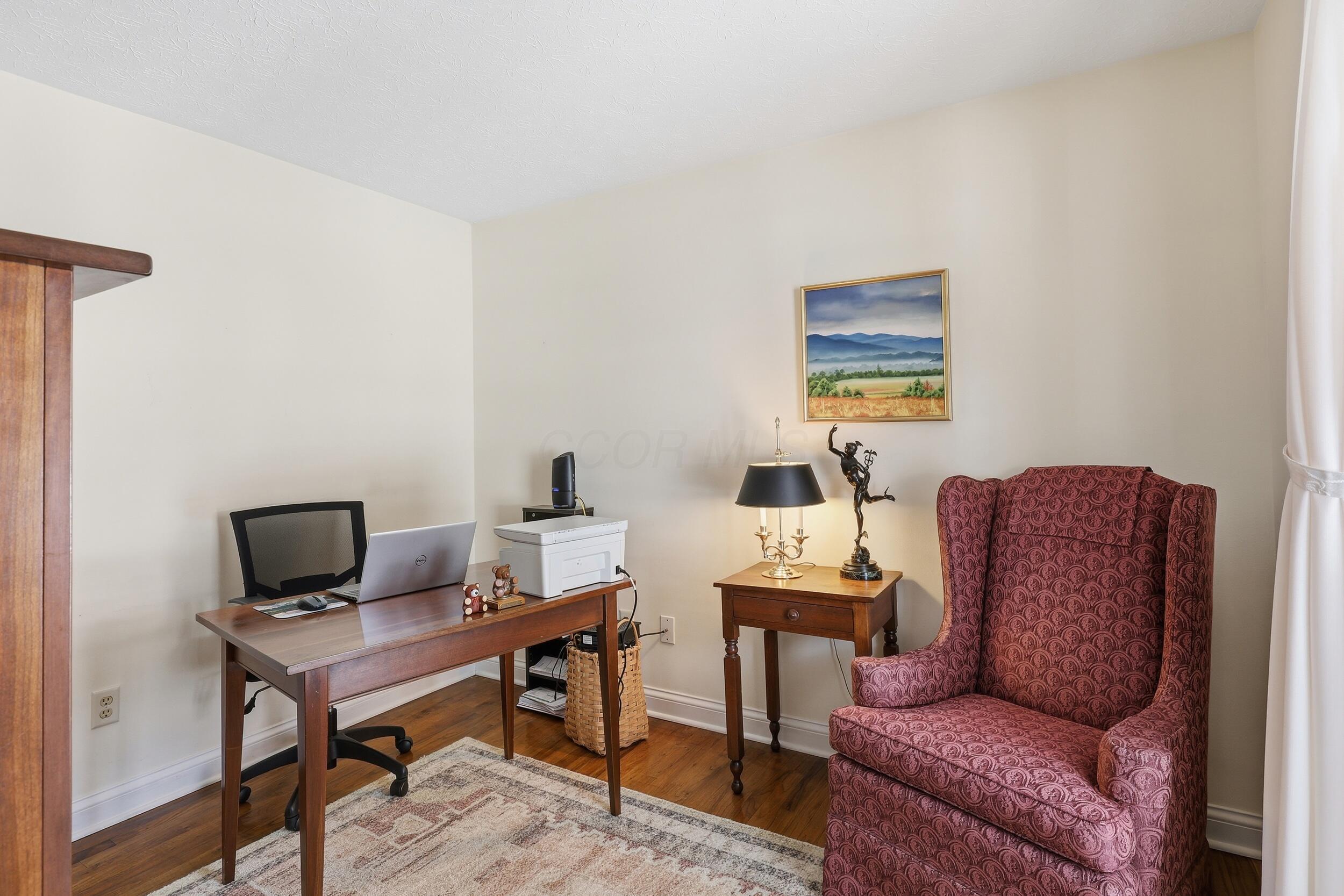 6623 Millbrae Road Columbus, OH 43235 - Photo 20 of 44 Bedroom 1 (shown as office)