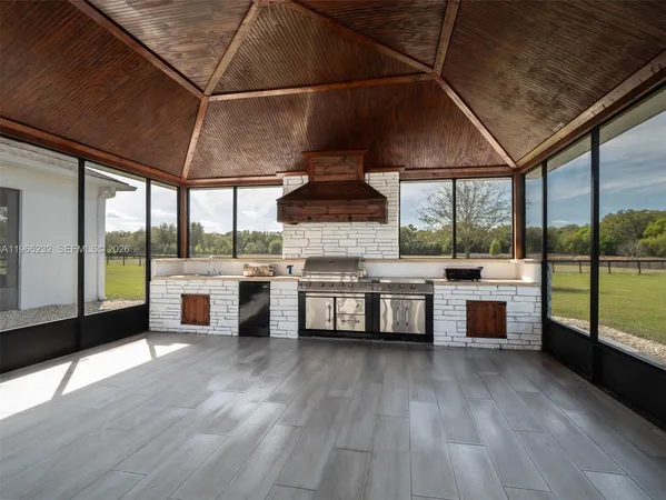 $3,975,000 | 6160 West Highway 326, Ocala, FL 34482