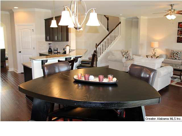 619 Round Road Alabaster, AL 35114 - Photo 10 of 32