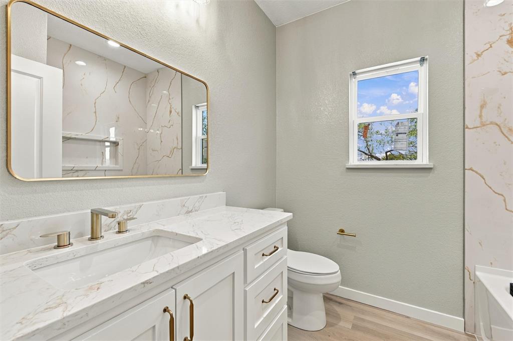 2302 Gary Lane Waco, TX 76708 - Photo 12 of 17 Gallery Image 12
