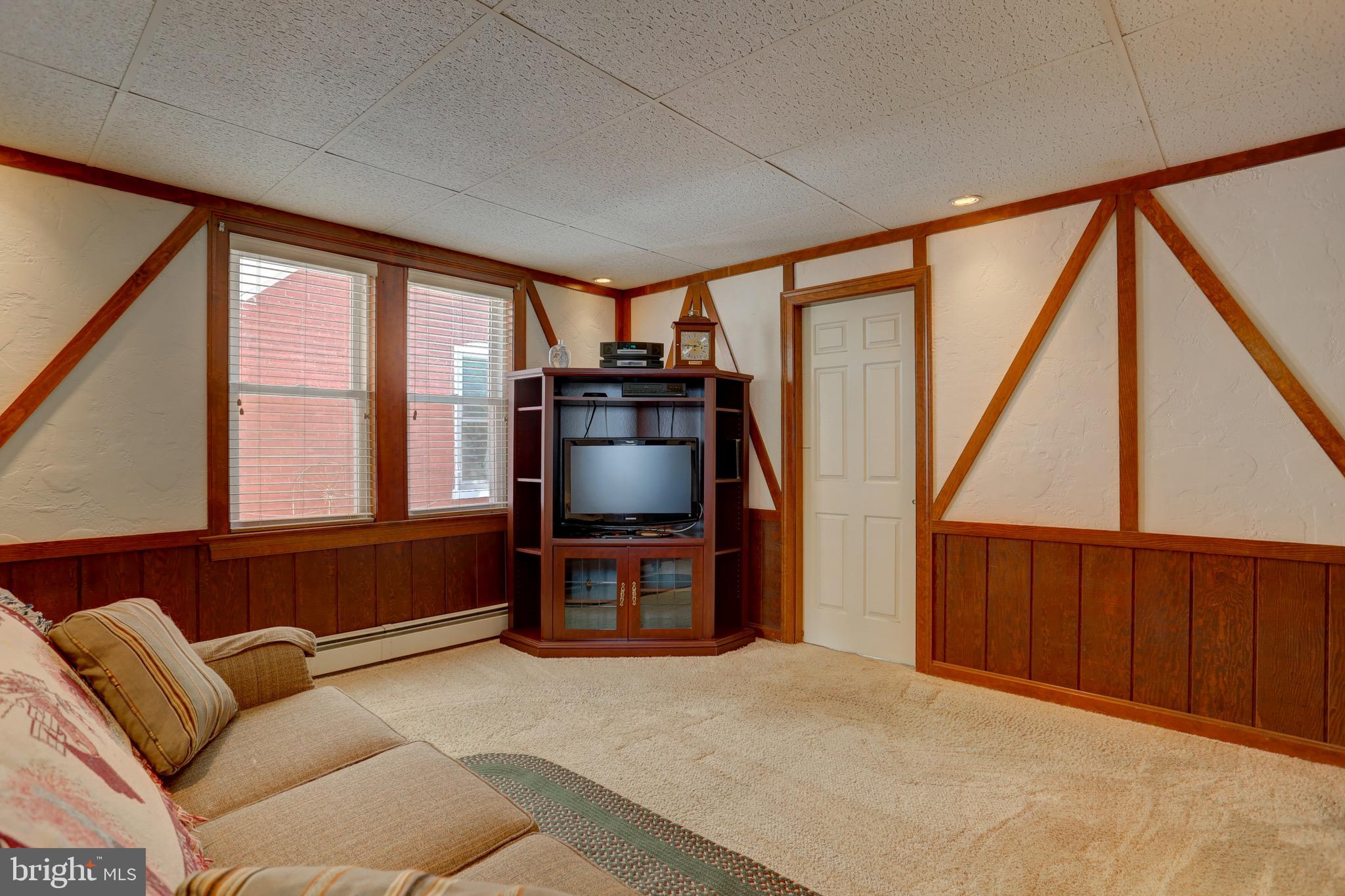 135 Front Street Lititz, PA 17543 - Photo 7 of 30 Living Room