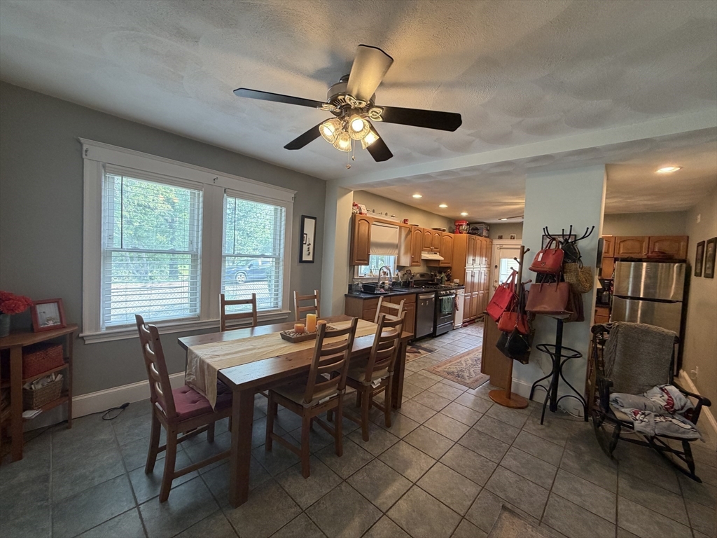23 Derby Road, Unit 1 Watertown, MA 02472 - Photo 11 of 25