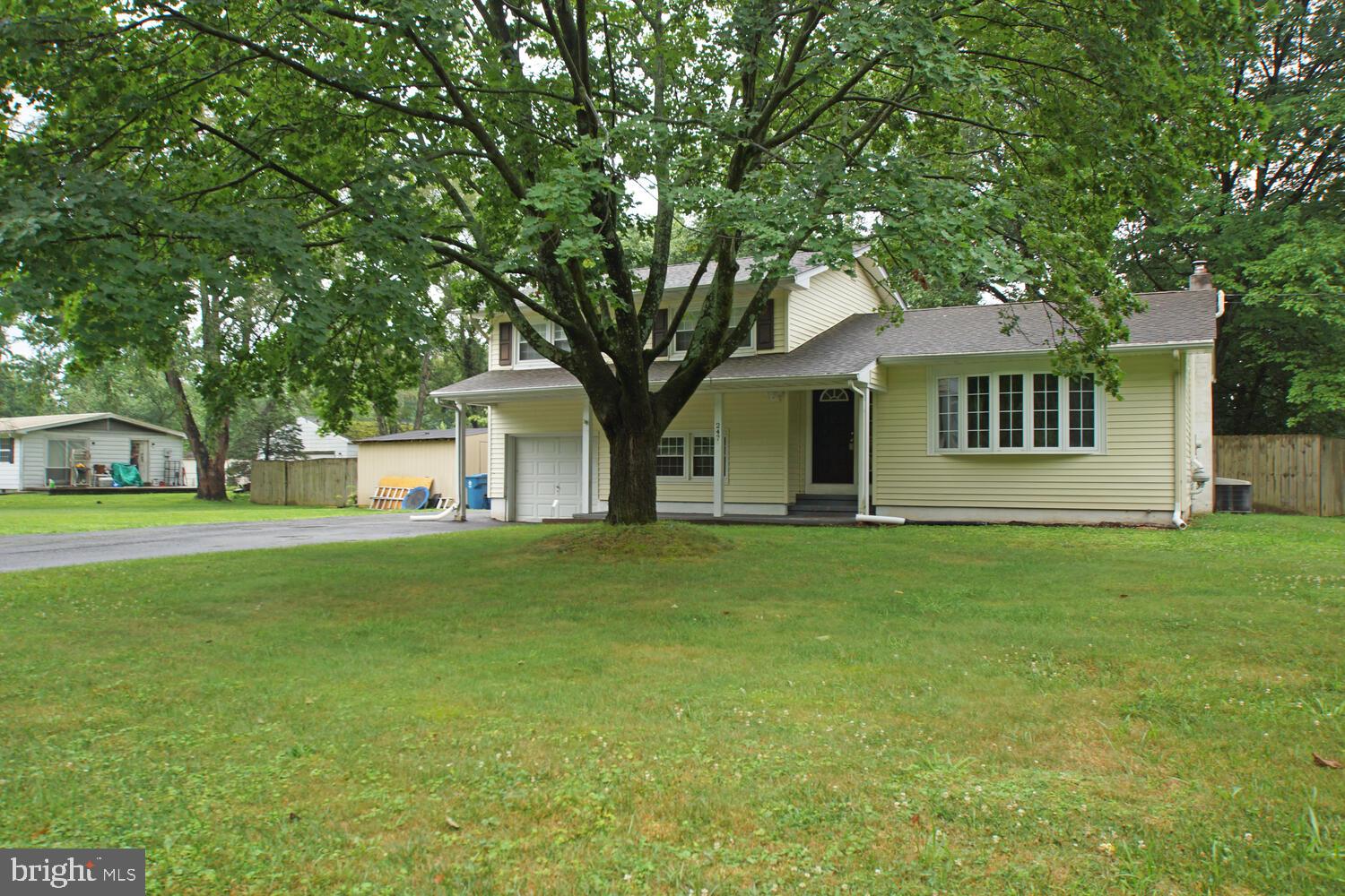 247 Karl Drive Dover, DE 19901 - Photo 2 of 57