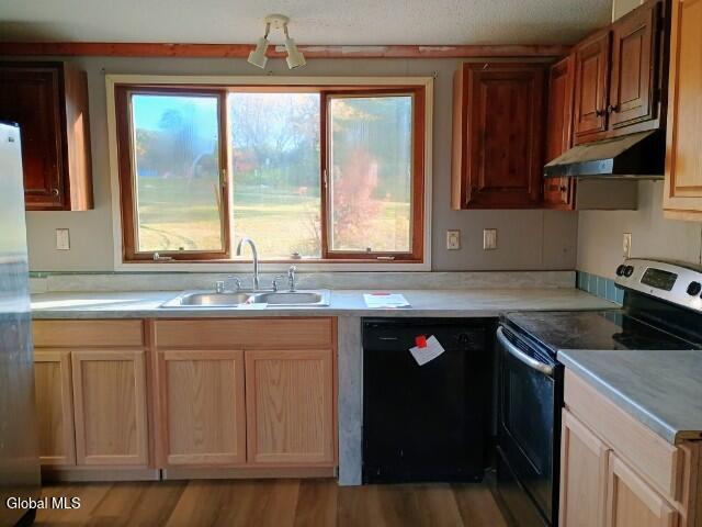 52 Howards Way Argyle, NY 12809 - Photo 3 of 6 3_0469.5_KITCHEN_680603_370457437
