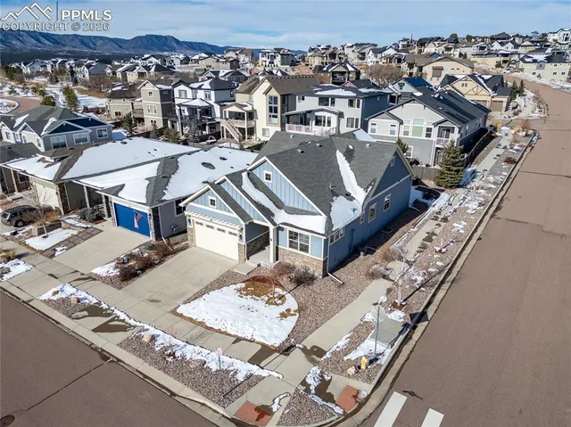 $699,999 | 1148 Seabiscuit Drive, Colorado Springs, CO 80921