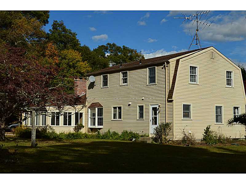 185 Diamond Hill Road Hopkinton, RI 02804 - Photo 3 of 25 Exterior Front.