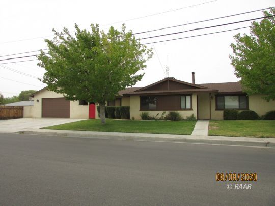 701 West Perdew Avenue Ridgecrest, CA 93555 - Photo 6 of 7
